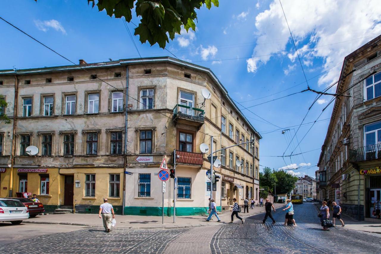 1 Квартира Возле Ж/Д Вокзала, 15 Минут От Центра 리비프 외부 사진